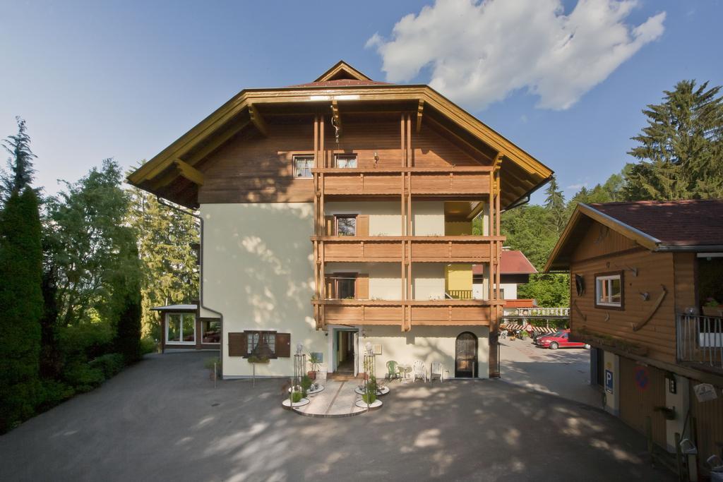 Appart-Pension Seehang Velden am Wörthersee Екстериор снимка